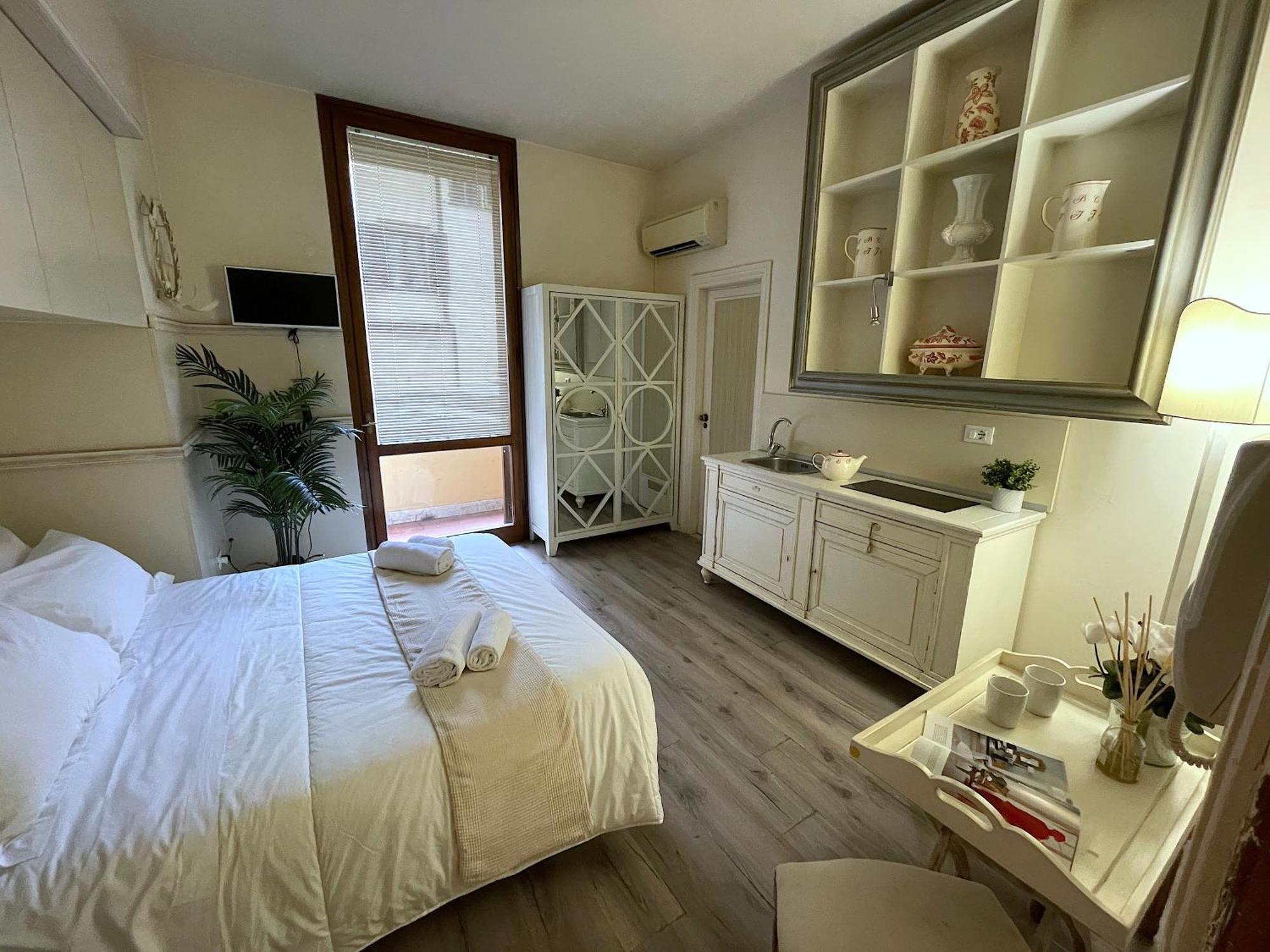 Charming Studio Next To The Duomo Firenze Eksteriør billede